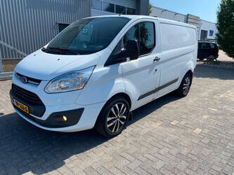 2015-ford-transit-1469659-48282789