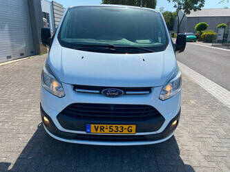 2015-ford-transit-1469659-48282797