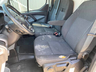 2015-ford-transit-1469659-48282819