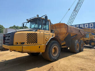 Image de TOMBEREAUX DE CHANTIER 2010 Volvo A 30 E