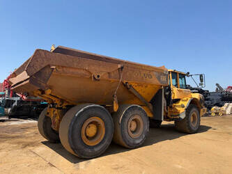 2010-volvo-a-30-e-1469664-48283034