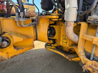 2010-volvo-a-30-e-1469664-48283038