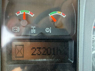 2010-volvo-a-30-e-1469664-48283046