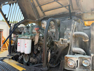 2010-volvo-a-30-e-1469664-48283049