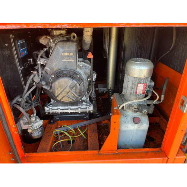 2014 تاور لايت Hydro Power Cube-48283474