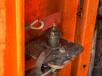 2014-tower-light-hydro-power-cube-48283484