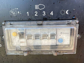 2014-tower-light-hydro-power-cube-48283493