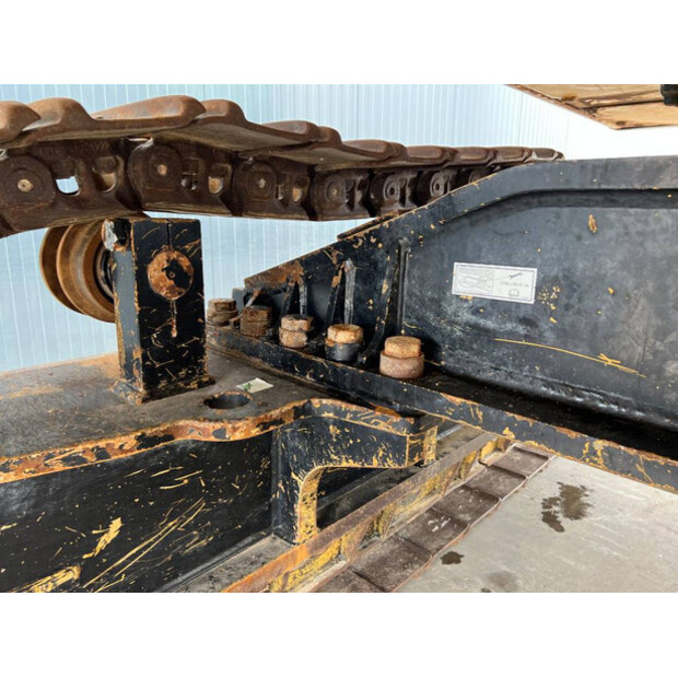 2017 Caterpillar 352F-48284681