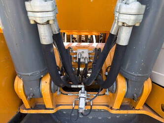 2014-liebherr-r922slc-1469728-48284910