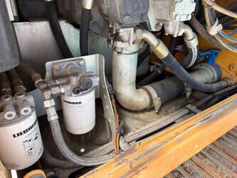 2014-liebherr-r922slc-1469728-48284943