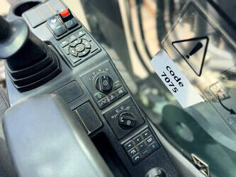 2022-volvo-ec300el-1469733-48285058
