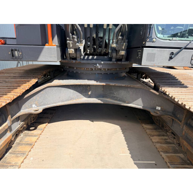 2022 Volvo EC300EL-48285076