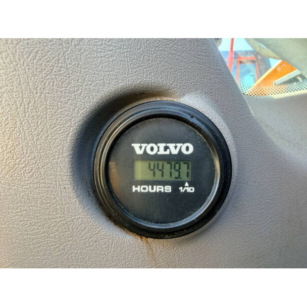 2022 Volvo EC300EL-48285099