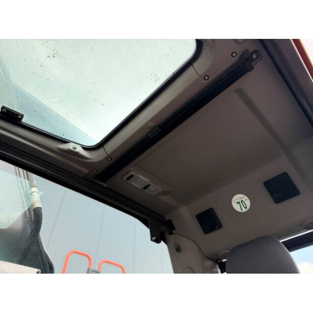 2023 Volvo EC300EL-48285166