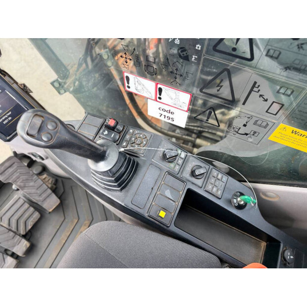 2023 Volvo EC300EL-48285173