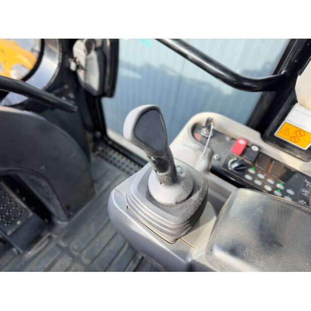 2016 Caterpillar 963K-48285284
