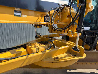 2011-caterpillar-140m2-1469742-48285431