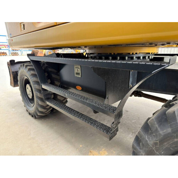 2015 Caterpillar M318F-48287018