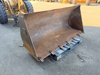 2017-caterpillar-908m-new-tyres-48287353