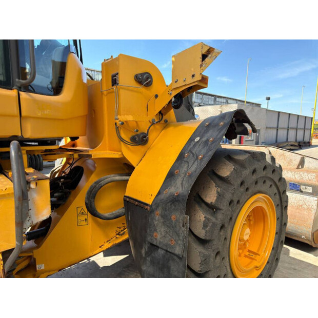 2015 Volvo L110H-48287786