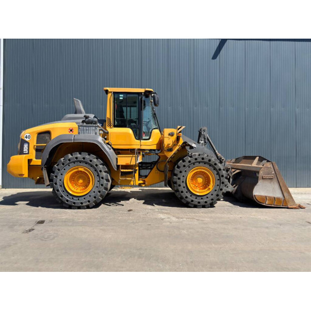 2015 Volvo L110H-48287821