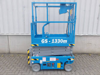 Image for LIFTS 2020 Genie GS-1330M