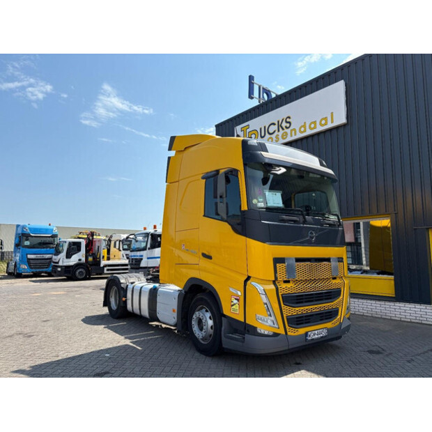 2022 Volvo FH-48288045