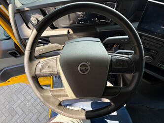 2022-volvo-fh-48288057