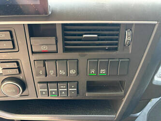 2022-volvo-fh-48288058