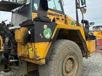 2006-komatsu-2-48291231