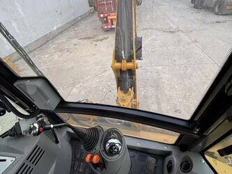 2025-caterpillar-430f2-48319767