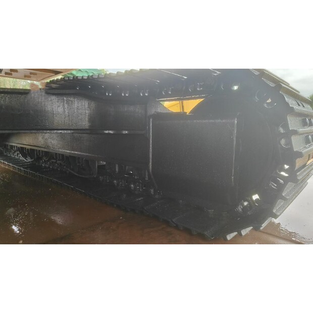 2020 كاتربيلر 323GC-48319883