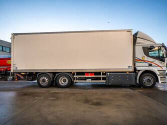 2019-iveco-stralis-400-48319986