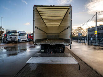 2019-iveco-stralis-400-48319989