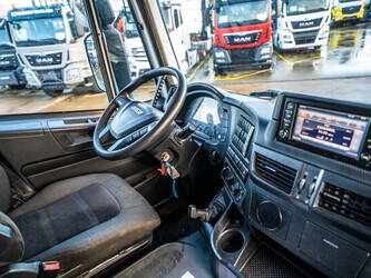 2019-iveco-stralis-400-48319993