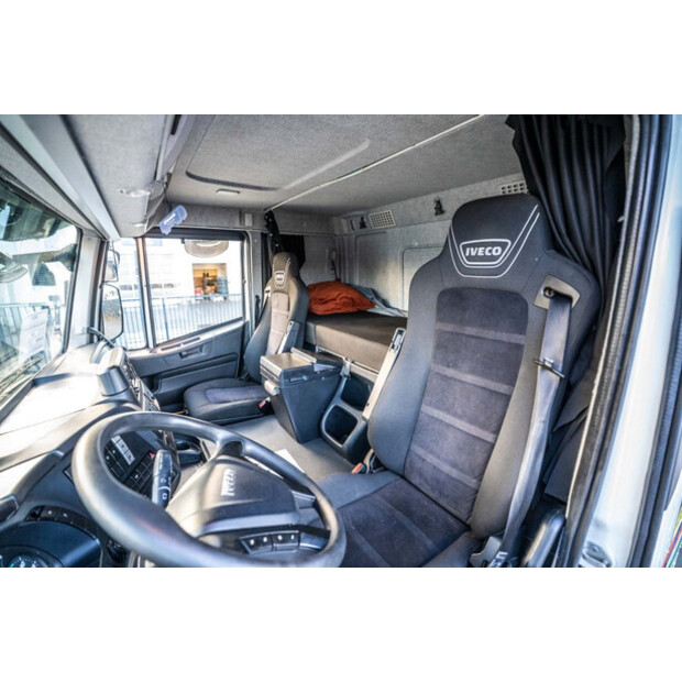 2019 ايفكو Stralis 400-48319998