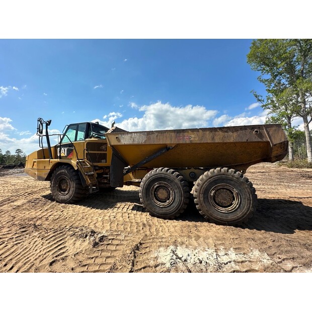 2019 Caterpillar 725C2-48320223