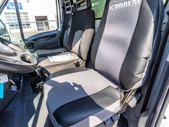 2012-iveco-daily-35c15-1469920-48320369