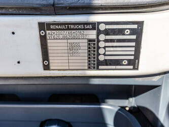 2016-renault-d-320-1469923-48320456