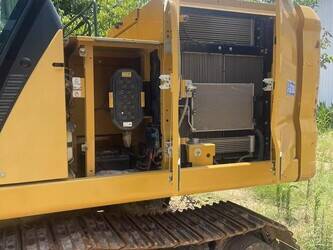 2020-caterpillar-323-1469924-48320471