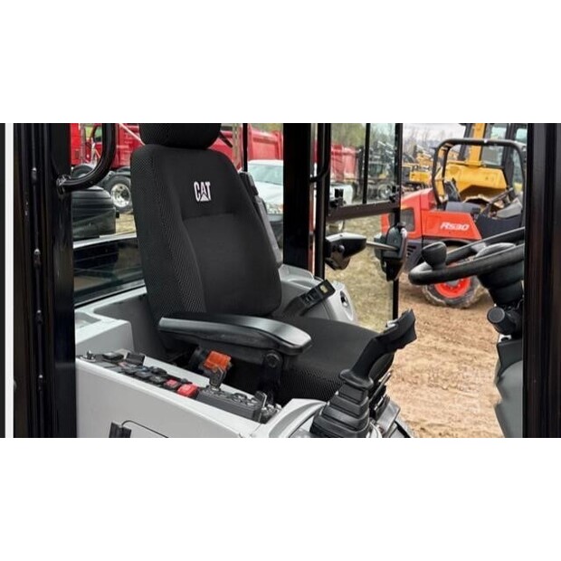 2022 Caterpillar 906M-48320800