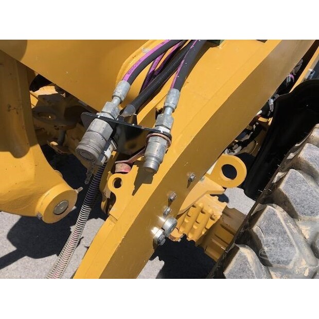 2022 Caterpillar 906M-48320812