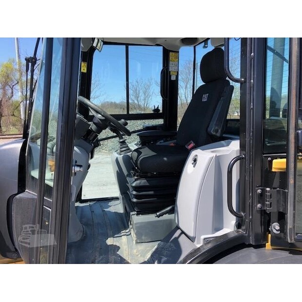 2022 Caterpillar 906M-48320813