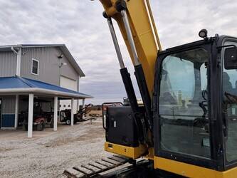 2020-caterpillar-310-1469945-48321438