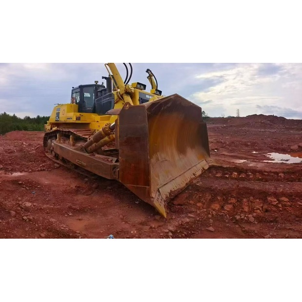 2012 Komatsu D475A-5E0-48321749