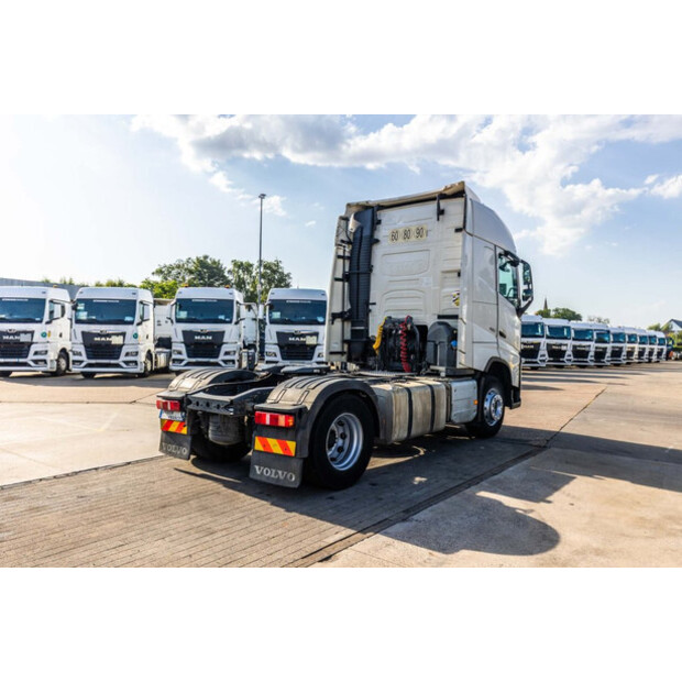 2018 فولفو FH4 460-48323656