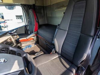 2018-volvo-fh4-460-48323667