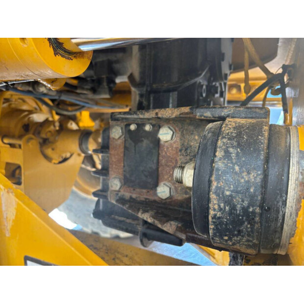 2019 BELL B20E-48324082