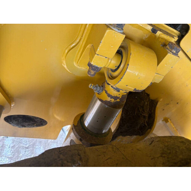 2019 BELL B20E-48324085