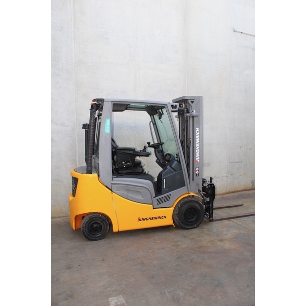 2019 Jungheinrich DFG 320s 500 DZ-48332353